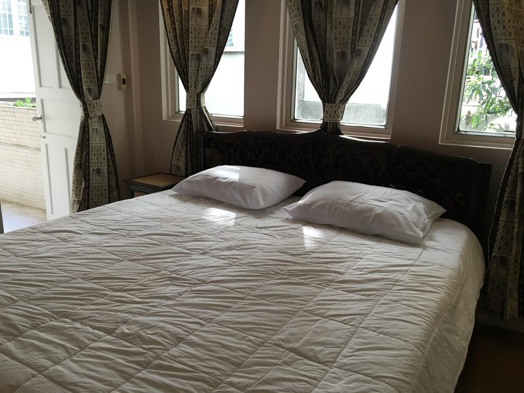 The Grand Palace Hostel Бангкок Номер фото